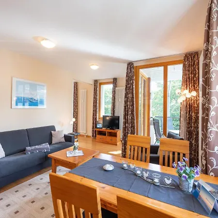 Kaiservillen - Mit 1 Schlafzimmer Und Balkon D234 Lejlighed *